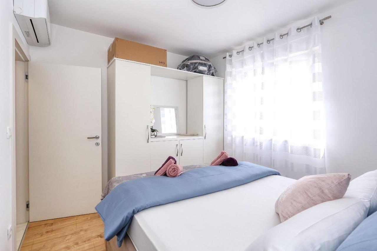 Luxury Apartment Isabell ザトン エクステリア 写真