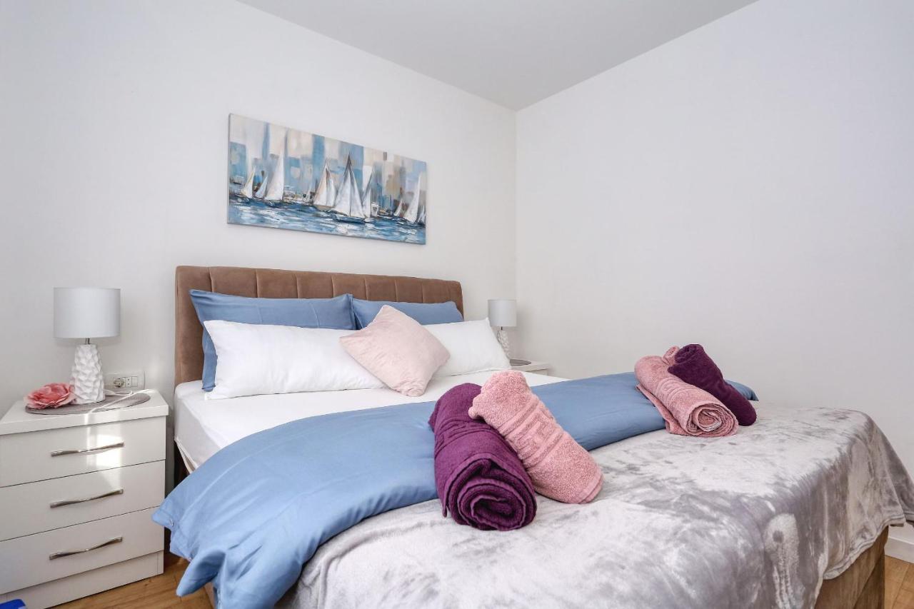 Luxury Apartment Isabell ザトン エクステリア 写真